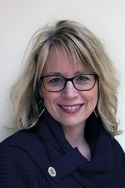 Tracy B.jpg